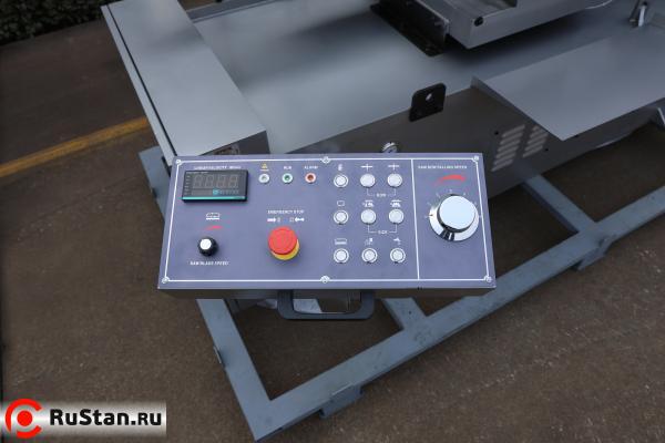 JET MBS-1824LDAS Полуавтоматический ленточнопильный станок по металлу фото №2 JET MBS-1824LDAS Полуавтоматический ленточнопильный станок по металлу фото №2