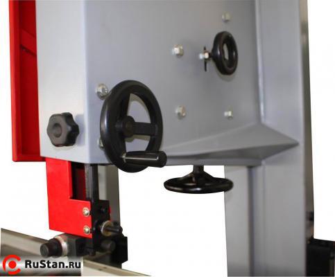 HBS610 регулировка направляющих с помощью маховика фото №2 HBS610 регулировка направляющих с помощью маховика фото №2