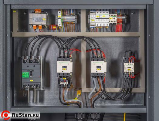 Маслонаполненный винтовой компрессор DVK 150 фото №4 Маслонаполненный винтовой компрессор DVK 150 фото №4