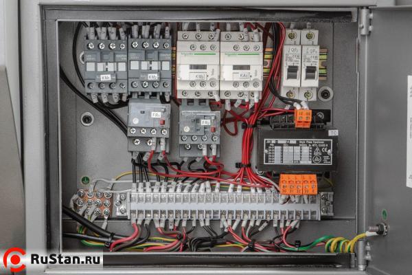 Универсальный токарно-винторезный станок JET GH-1440K фото №3 GH-1440K фото №3