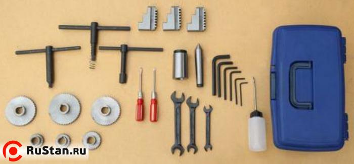 В ЗИП входят ключи, масленка, обратные каленые кулачки, неподвижный центр МТ №3, конус-переходник с МТ-5 на МТ-3 и сменные шестерни для гитары. фото №12 METAL MASTER X32100K фото №12