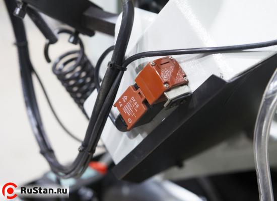 Ленточнопильный станок с гидроразгрузкой Stalex BS-260G фото №10 Stalex BS-260G фото №10